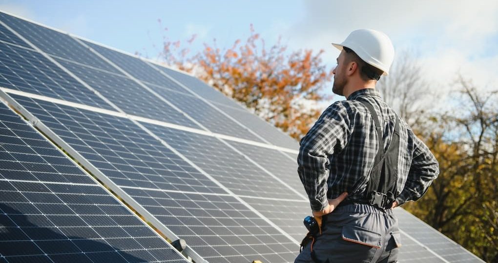 Paneles solares para hogares en Panamá: ahorra y protege el planeta