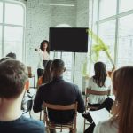 5 beneficios del alquiler de salas de conferencias para empresas pequeñas en Panamá